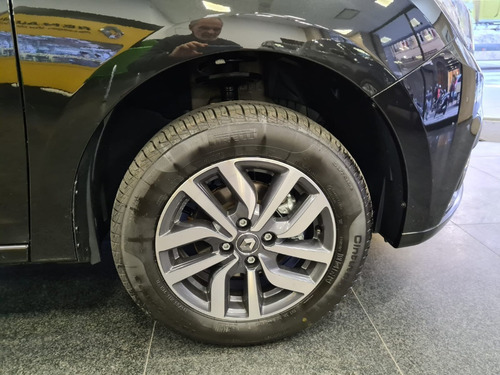 Imagen 9 de 18 de Renault Logan Intense 0km #vh