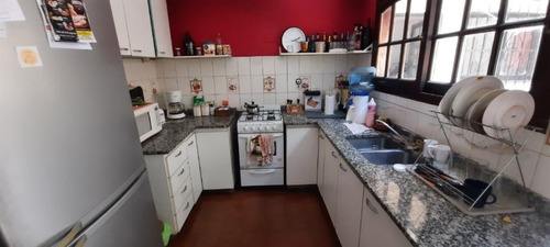 Imagen 5 de 14 de Chalet En Venta En Castelar Norte