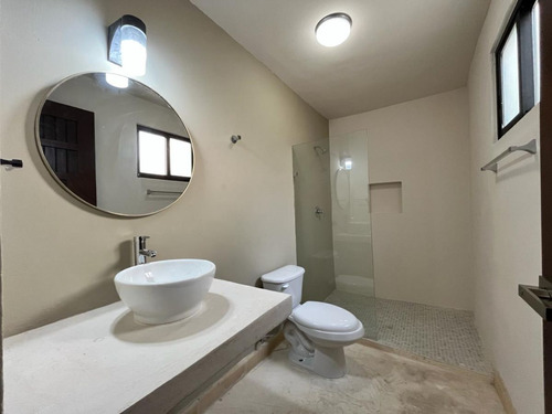 Impresionante Casa En Venta Estilo Colonial En Merida Centro (avc-2585)