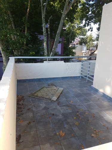 Apartamento Mono Ambiente Con Azotea En Alquiler. Villa Muñoz
