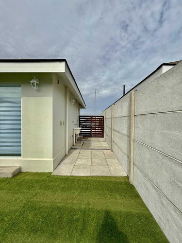 Oportunidad Casa Nueva Serena Golf (95768)