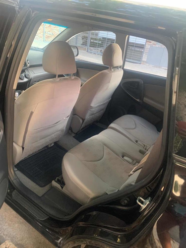 Toyota Rav4 2.4 4x2 At 2010