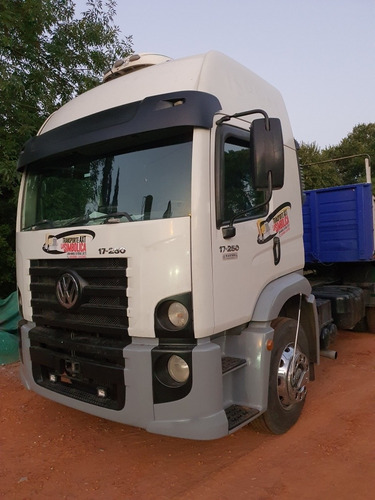 Volkswagen Constellation