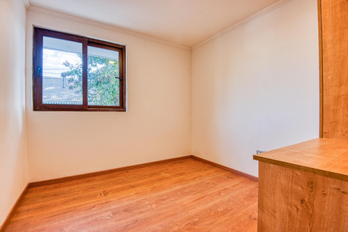 Recién Remodelada, Piscina, Jardin, Vende Sin Comisión!!!