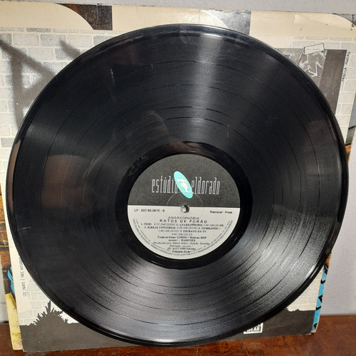 Imagem 8 de 8 de Vinil Lp Ratos De Porão Anarkophobia Com Encarte Bom Estado