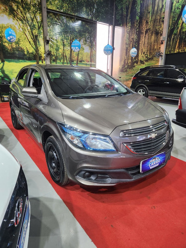 Chevrolet Onix 1.4 MPFI LT 8V FLEX 4P MANUAL