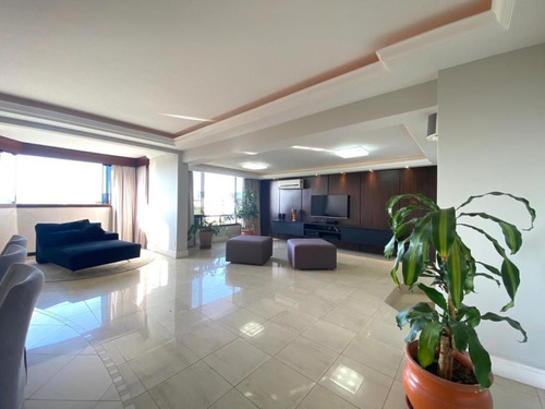 Apartamento No Glória Com 3 Quartos Para Venda, 169 M² - Ka1206