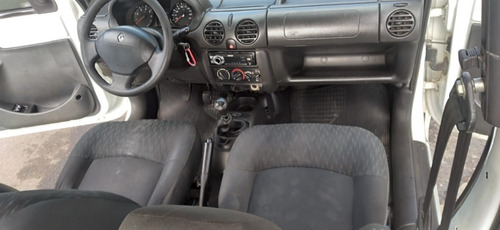 Imagem 5 de 6 de Renault Kangoo