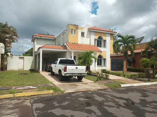 Casa En La Urb La Lagunita/tipuro Ve02-1494st-yher