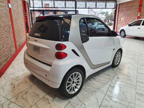 Imagen 4 de 15 de Smart Fortwo 1.0 Passion 84cv 2011
