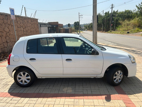Renault Clio 1.0 16v Expression Hi-power 5p
