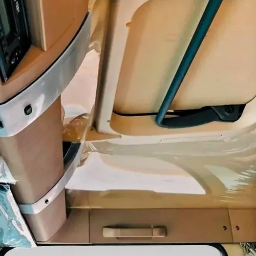 Imagen 6 de 9 de Sitrak Camión Con Caja Seca 7mts Howo T5g 280hp 16t 4x2