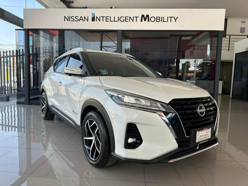 Nissan Kicks 5 pts. Exclusive e-Power, E-REV, TA, piel, RA-17