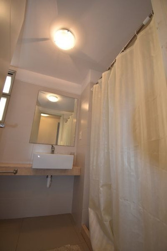 Imagen 12 de 19 de Vende Excelente Ubicación 2 Dormitorios, 2 B Punta Del Este