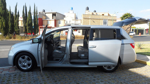 Imagen 5 de 15 de Honda Odyssey 3.5 Touring Minivan Cd Qc Dvd At