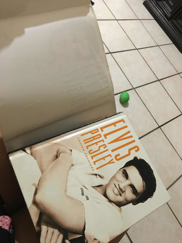 Libro Elvis Presley Unseen Archives