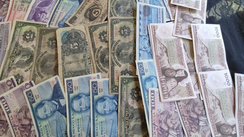 Lote De Billetes Viejos 100 Billetes Envío Gratis Billetes (Usado)
