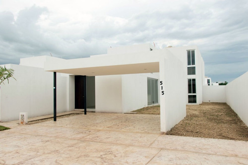 Imagen 1 de 18 de Casa En Venta En Merida Fracc Campocielo 3 Recamaras