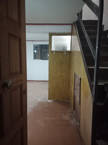 Se Vende Departamento Duplex Dos Dormitorios Un Baño