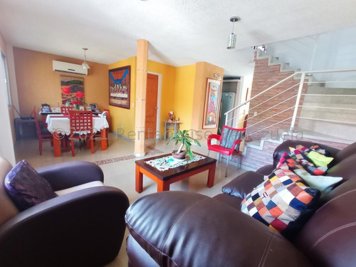 Imagen 2 de 15 de Townhouse En Venta La Morita I Maracay 22-16124 Df