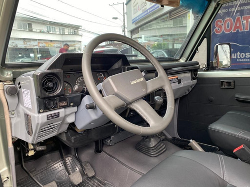 Imagen 15 de 15 de Toyota Land Cruiser Fzj73 4.5 1998