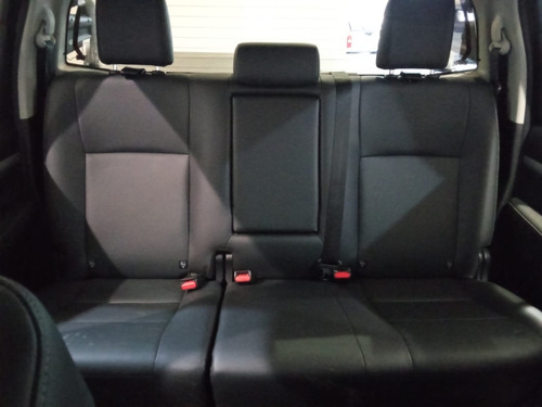 Toyota Hilux 2.8 D-4D TURBO DIESEL CD SRX 4X4 AUTOMÁTICO