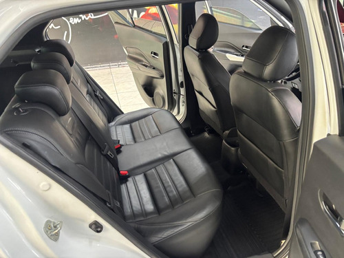 Nissan Kicks 1.6 16V FLEXSTART SV 4P XTRONIC