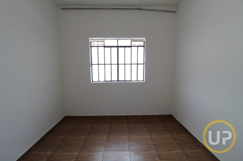 Imagem 8 de 15 de Casa - Coração Eucarístico - Belo Horizonte - R$ 1.190,00 - 2567