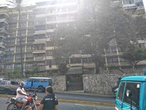 Se Vende Apartamento En El Llanito 96 Metros 3h2b1p O7q