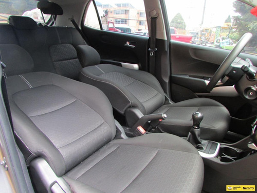 Imagen 19 de 25 de Kia Picanto 1.25