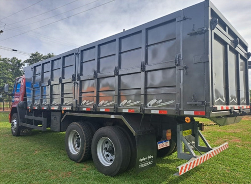 Cargo 2422 E 3-eixos Leito Caçamba