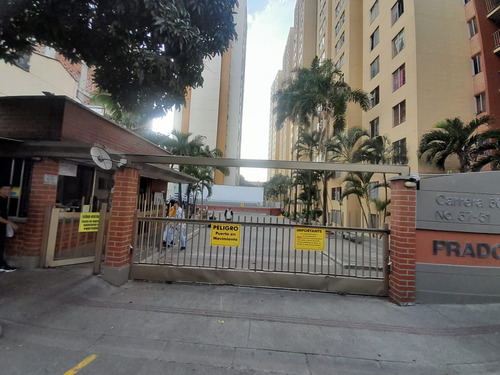 Venta Apartamento, En Medellin, Centro, Cerca C.c. Villanueva 