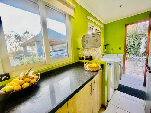 Oportunidad! Bella Casa, Excelente Ubicación  (109525)