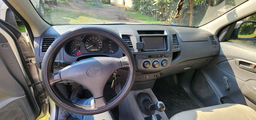 Toyota Hilux 2.7 Cabina Sencilla Mt