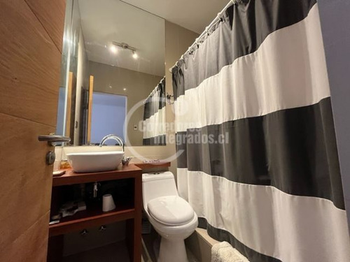 Casa En Venta De 6 Dorm. En Santo Domingo