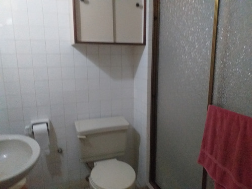 Imagen 8 de 13 de Oficina En Alquiler En El Cc Los Chaguaramos