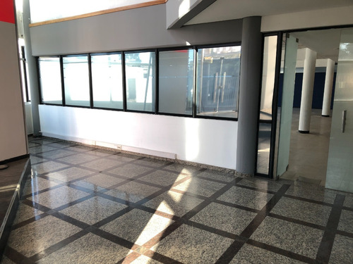 Imagen 6 de 29 de Alquiler Oficinas San Isidro