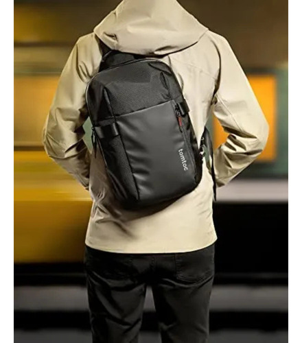 Bolso Bandolera Tomtoc 14 Edc Compacto Para Laptop Y Tablet Negro 14 "