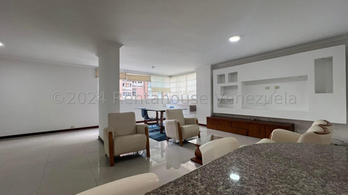 Son 177,41 M2 En Los Palos Grandes, Apartamento En Venta.