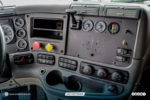 Freightliner Cascadia Ddc Serie 60 475hp Std., 02 Ocup.