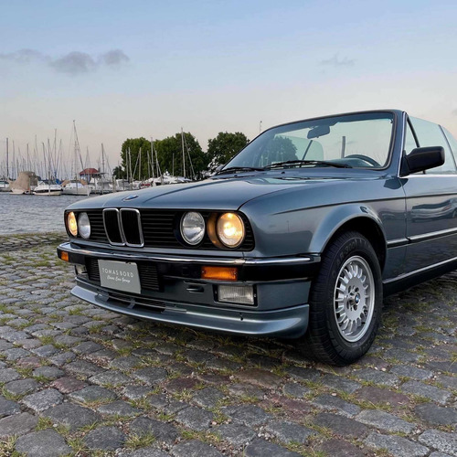 Imagen 3 de 24 de Bmw 325i E30 Cabriolet Tomas Bord