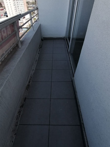 Maravilloso Dpto Con Balcon De Un Ambiente Al Lado Del Metro