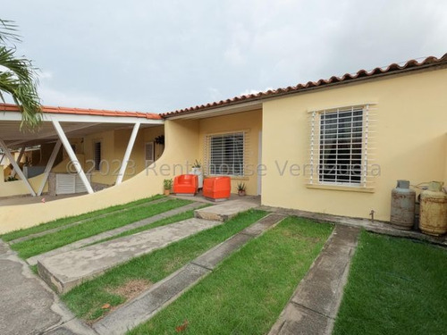 Imagen 21 de 30 de Casas Venta Avenida La Montañita Uno De Los Mejores Urbanismos De Cabudare Lara