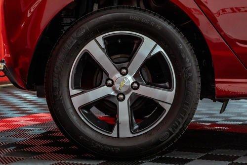 Chevrolet Onix ONIX HATCH LTZ 1.4 8V FlexPower 5p Mec.