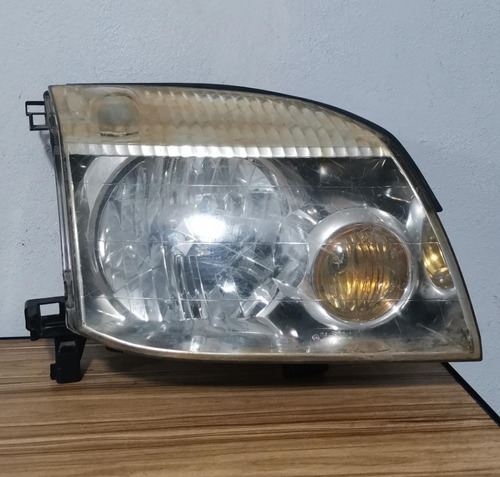 Faro Derecho Nissan X-trail 2002-2007 Original Usado 