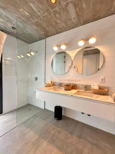 Casa En Venta De 4 Dormitorios En Club Del Mar, José Ignacio