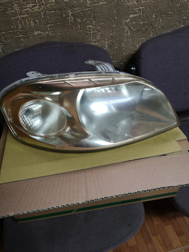 Faros Aveo Lt 2013 Taiwuanes (Usado)