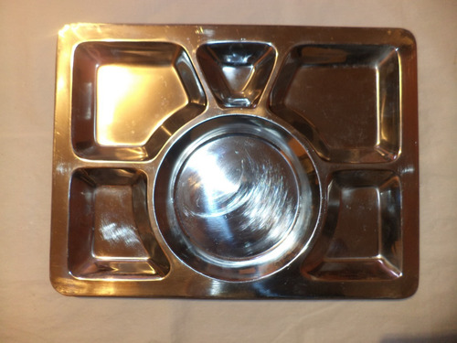 Charola / Mess Tray De Comedor De Acero Inoxidable (Usado)