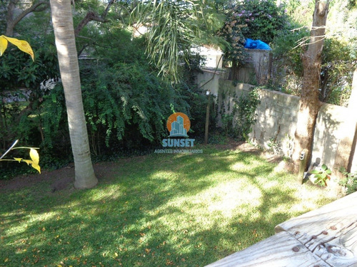 Punta Del Este Casa Con 3 Dormitorios A 400mts Del Mar- Ref: 180