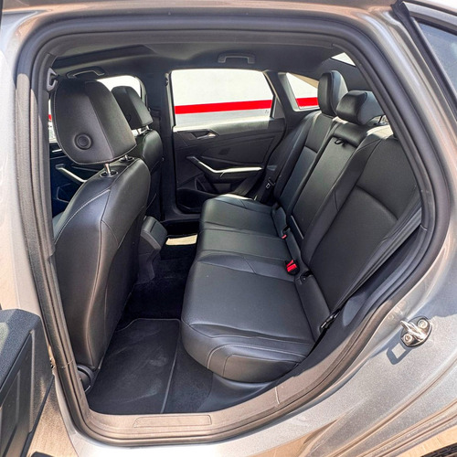 Volkswagen Jetta R Line Tiptronic TSI 1.4L